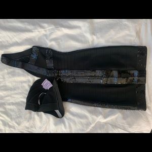 EUC Herve Leger dress. XS black bandage dress